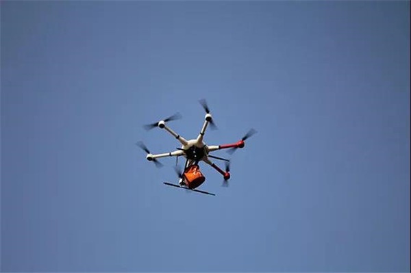 北京凌天獲得民航華北管理局頒發(fā)的無人機經營許