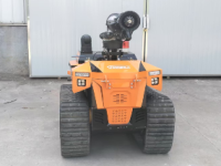 消防滅火機(jī)器人（油動力） （第1代，油動液壓、80進(jìn)口消防水炮）